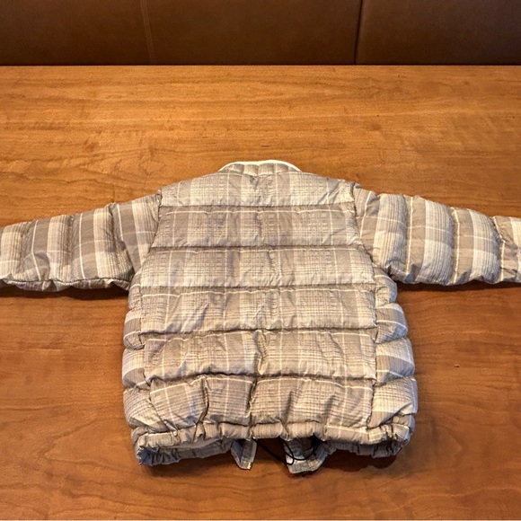 EUC Patagonia as-warm-as they get! goose-down puffer coat - Picture 4 of 8